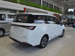 五菱佳辰外觀圖片