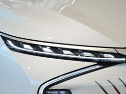 榮威鯨細(xì)節(jié)圖片