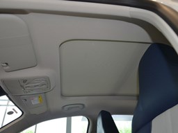 榮威鯨內(nèi)飾圖片