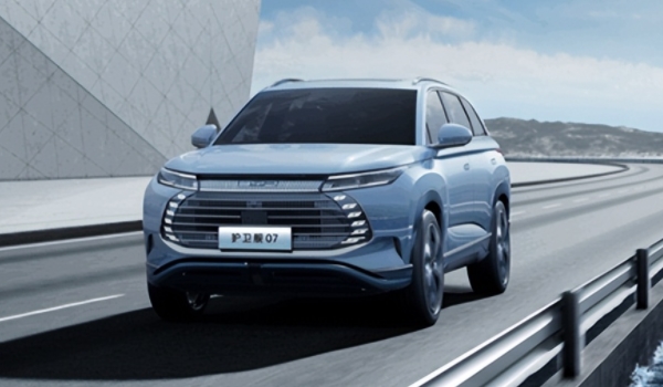 比亞迪混動汽車哪款好 比亞迪秦、漢、護衛(wèi)艦07三款車型不錯