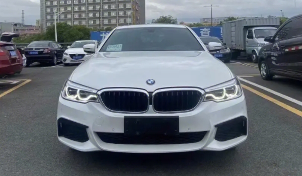 寶馬530li屬于什么檔次 寶馬530li屬于是中端檔次的車型（C級車）