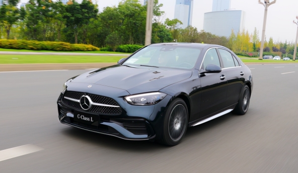 奔馳口碑最好三款車 奔馳威霆 、 奔馳C級(jí) 、奔馳G級(jí)三款口碑不錯(cuò)