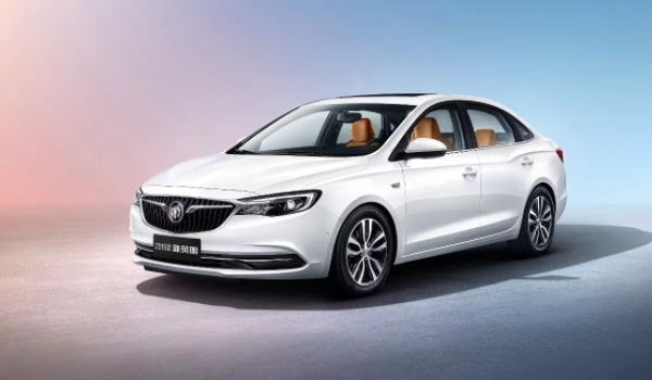 別克英朗怎么樣 行駛穩(wěn)定、配置豐富、油耗低（百公里5.3L）