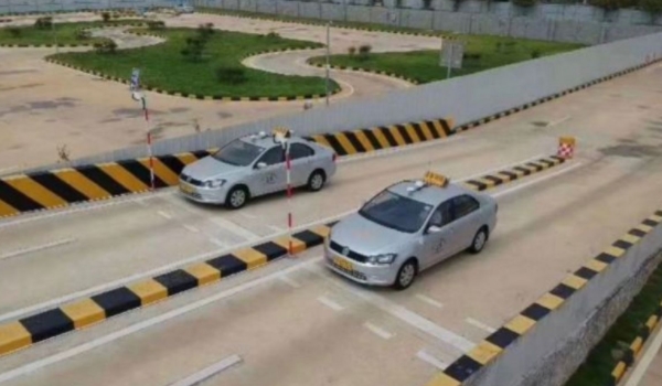 考駕照多少錢(qián) 需要3000元到10000元（不同類型價(jià)格不同）