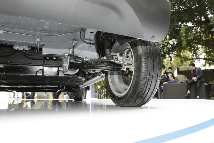 麥弗遜式獨立懸架是什么意思