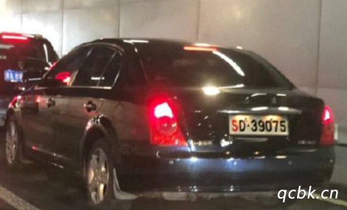 sd開頭的白色車牌是什么車