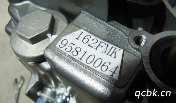 汽車發(fā)動機(jī)號幾位數(shù)