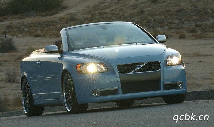 二手沃爾沃c70多少錢