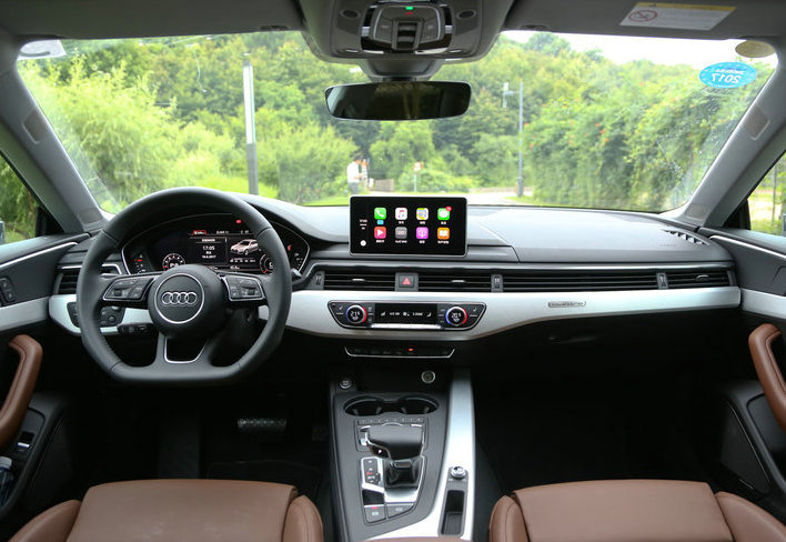 奧迪哪款車(chē)顯示屏自動(dòng)升起