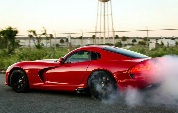 偶爾一次燒胎起步對(duì)車(chē)傷車(chē)嗎