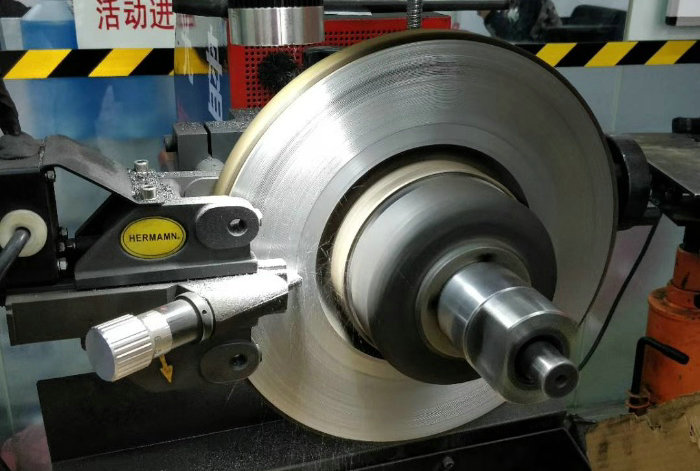 剎車(chē)盤(pán)凹凸不平可以修復(fù)嗎