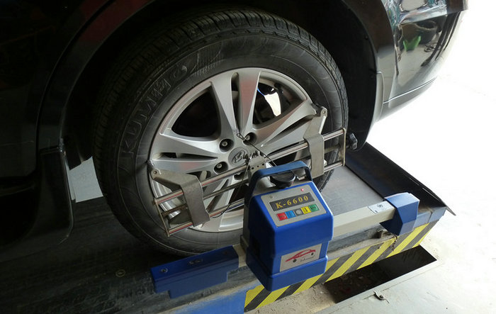 四輪定位是動平衡嗎