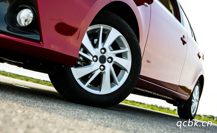 車輪轂刮了怎么修復(fù)