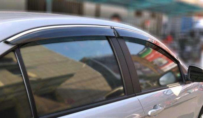 汽車安裝雨眉的優(yōu)缺點是什么