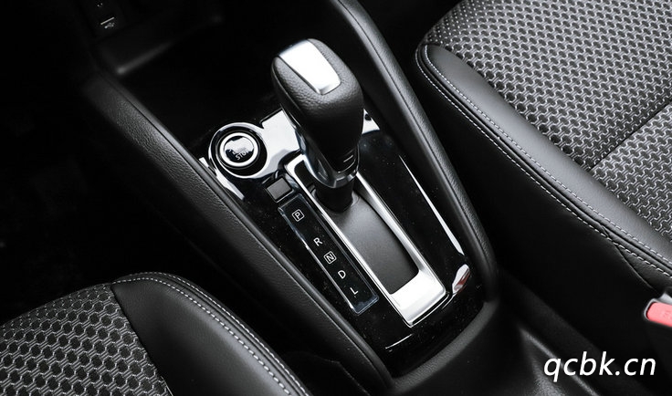 自動(dòng)擋汽車(chē)換擋怎么操作