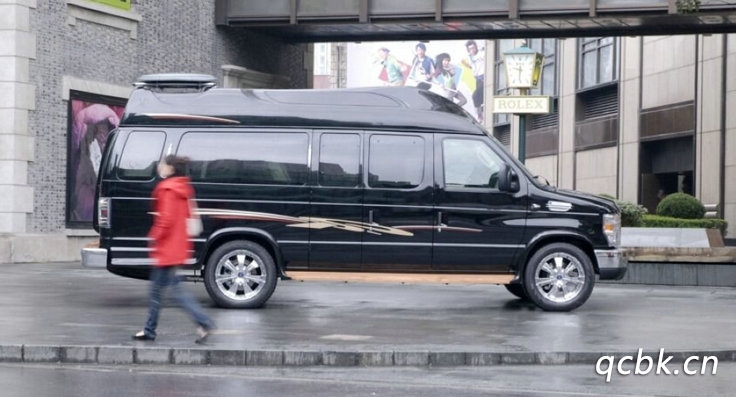 福特保姆車(chē)多少錢(qián)