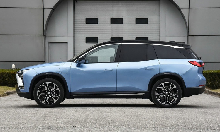 蔚藍電動汽車是哪個廠家生產(chǎn)的