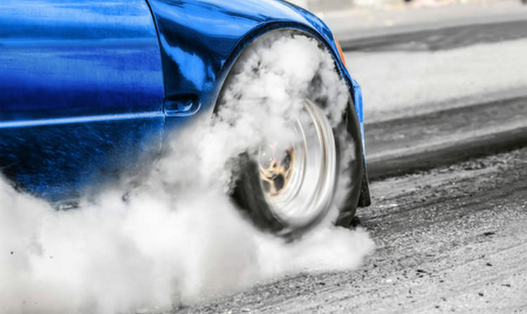 前輪驅動車的優(yōu)點和缺點