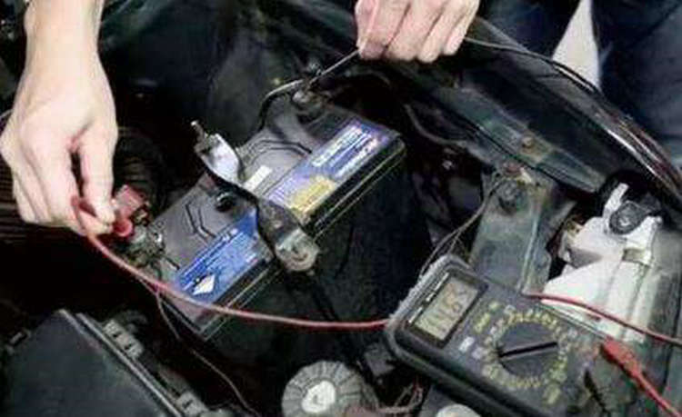 汽車(chē)停四五天就沒(méi)電正常嗎