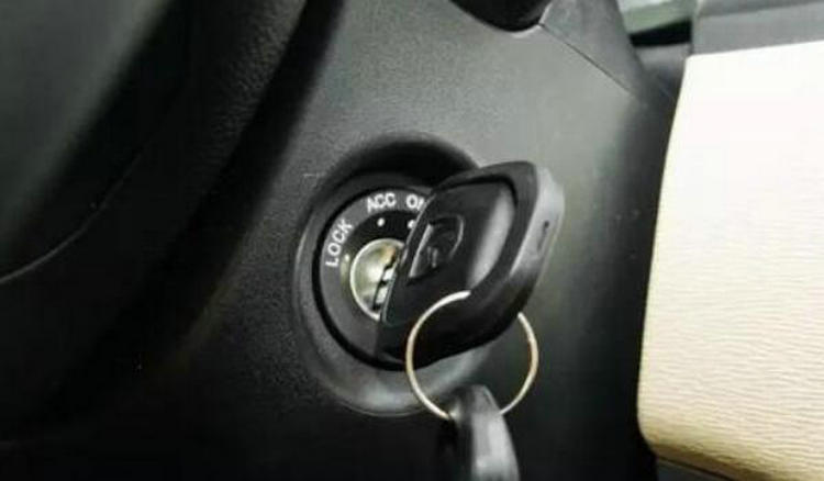 不啟動(dòng)車子怎么開窗