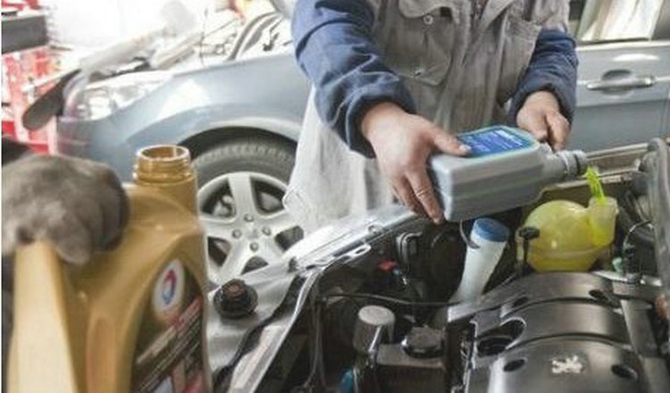 汽車加防凍液注意事項