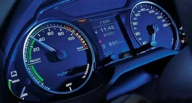 汽車?yán)鋯?dòng)怎么操作最科學(xué)