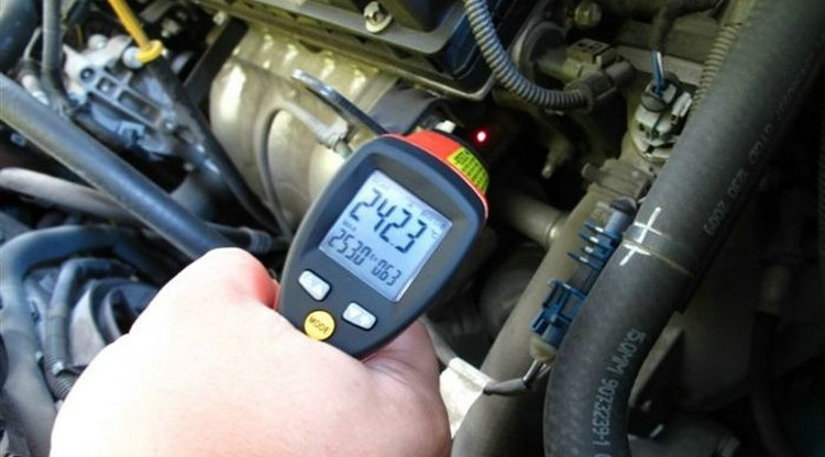 發(fā)動機(jī)進(jìn)氣溫度多少正常