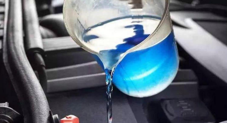 防凍液六年沒換對發(fā)動機有影響嗎