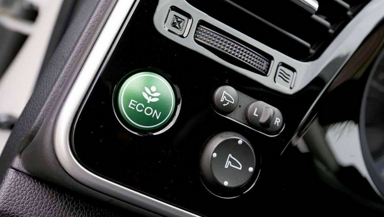 省油模式ECO常開好嗎 省油模式eco會(huì)積碳嗎