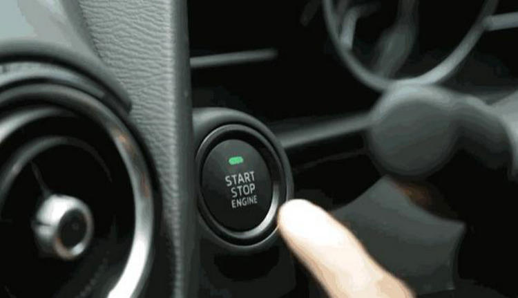 車子熄火了發(fā)動機(jī)前面的風(fēng)扇還在轉(zhuǎn)正常嗎