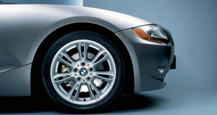 剎車(chē)踩到底才能剎住車(chē)怎么回事