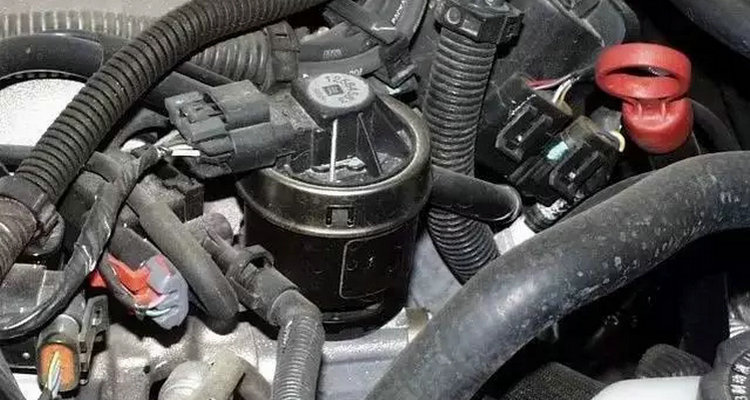 冷車打火發(fā)動機抖動一會就好怎么回事