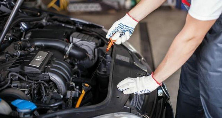 小轎車多長(zhǎng)時(shí)間保養(yǎng)一次為好