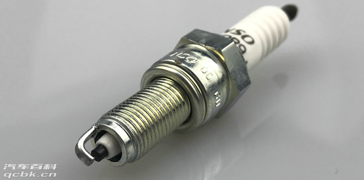 火花塞壞了一個(gè)要四個(gè)都換嗎