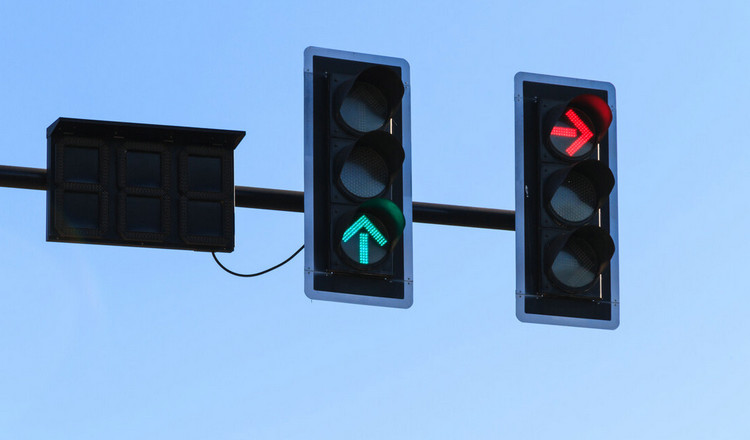 等紅燈時(shí)上下人會(huì)被拍嗎