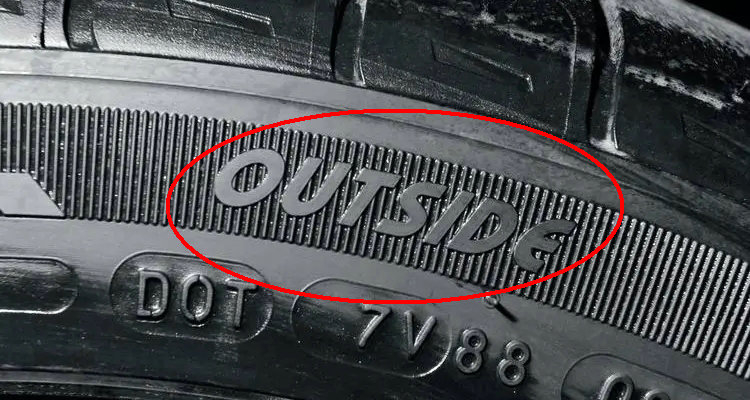 汽車輪胎分內側和外側嗎