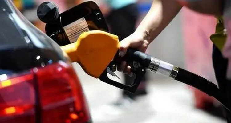 自動(dòng)擋車怎么開省油技巧