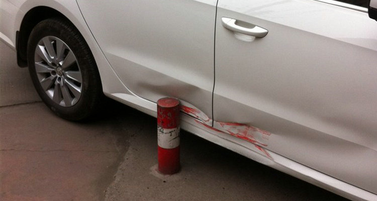 車上有個(gè)小坑怎么恢復(fù)