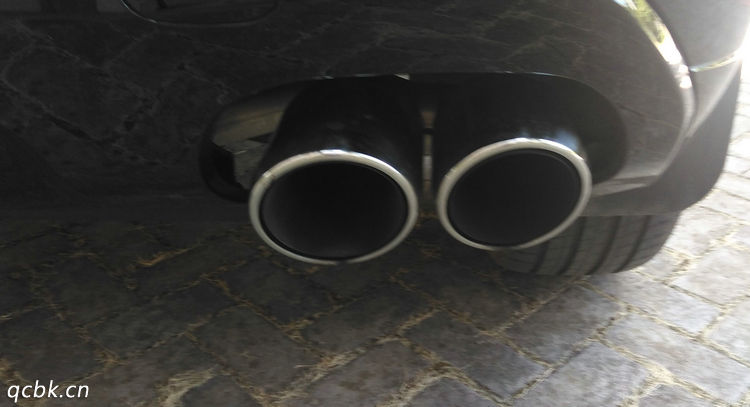 排氣管進(jìn)水會(huì)怎么樣?對(duì)發(fā)動(dòng)機(jī)有影響嗎