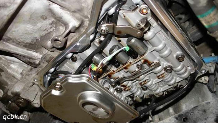 長時間不更換變速箱油會怎樣