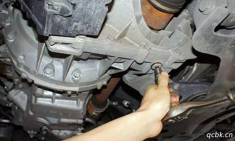 變速箱多少公里換一次油