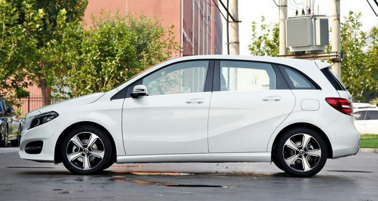 兩廂車和三廂車的優(yōu)缺點(diǎn)是什么