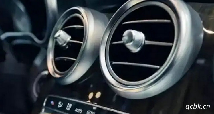 夏天停車開(kāi)空調(diào)的正確方法