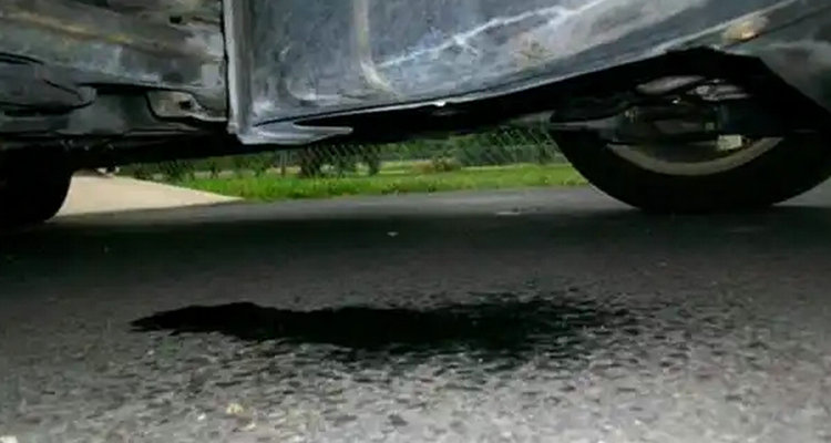 汽車空調(diào)排水管在哪個位置