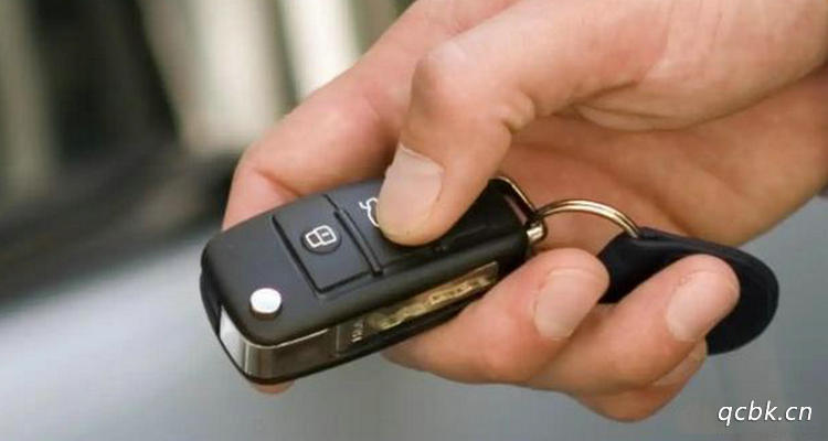 一鍵啟動車鑰匙沒電了怎么辦