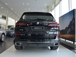 2022款 華晨寶馬X5外觀圖片