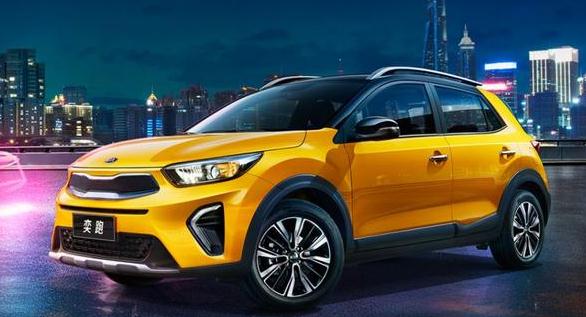 起亞奕跑CVT版，綜合油耗為5.7L/100km