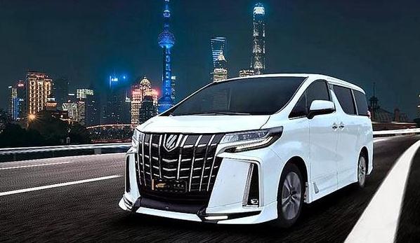 豐田埃爾法黃金特別版，舒適感強(qiáng)，動(dòng)力足