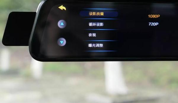 行車記錄儀分幾種類型，常見的三種你熟悉嗎