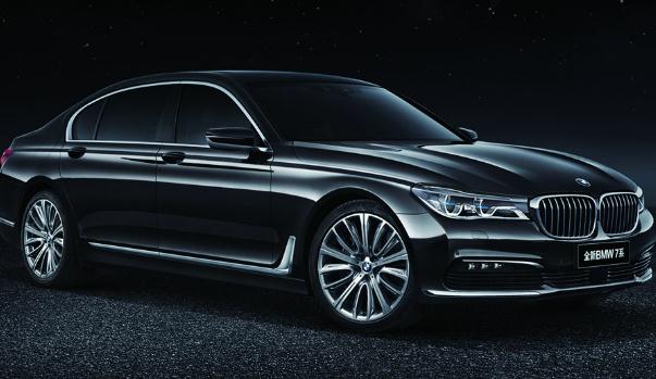 寶馬最低多少錢，一分錢一分貨(豪車就是一種享受）